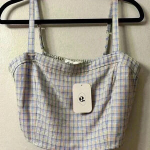 Elodie nwt crop top